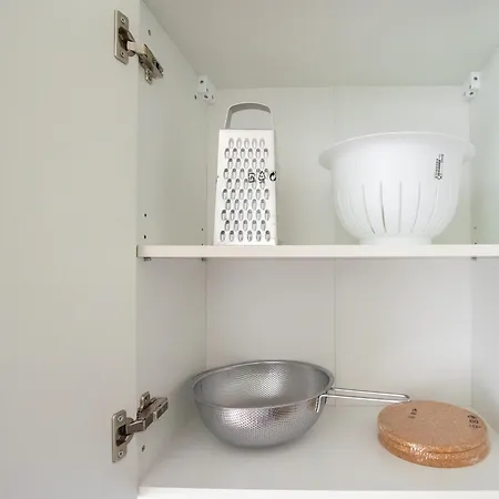 Apartament Tolstov - Monteurwohnung - 3 Schlafzimmer - Kueche - Balkon - Waschmaschine *