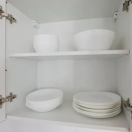 Tolstov - Monteurwohnung - 3 Schlafzimmer - Kueche - Balkon - Waschmaschine