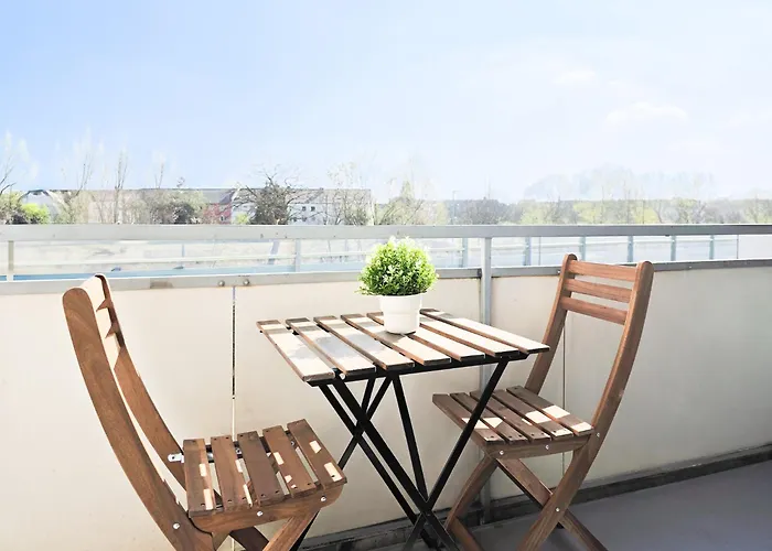 Tolstov - Monteurwohnung - 3 Schlafzimmer - Kueche - Balkon - Waschmaschine