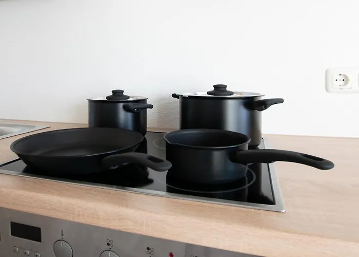 Tolstov - Monteurwohnung - 3 Schlafzimmer - Kueche - Balkon - Waschmaschine